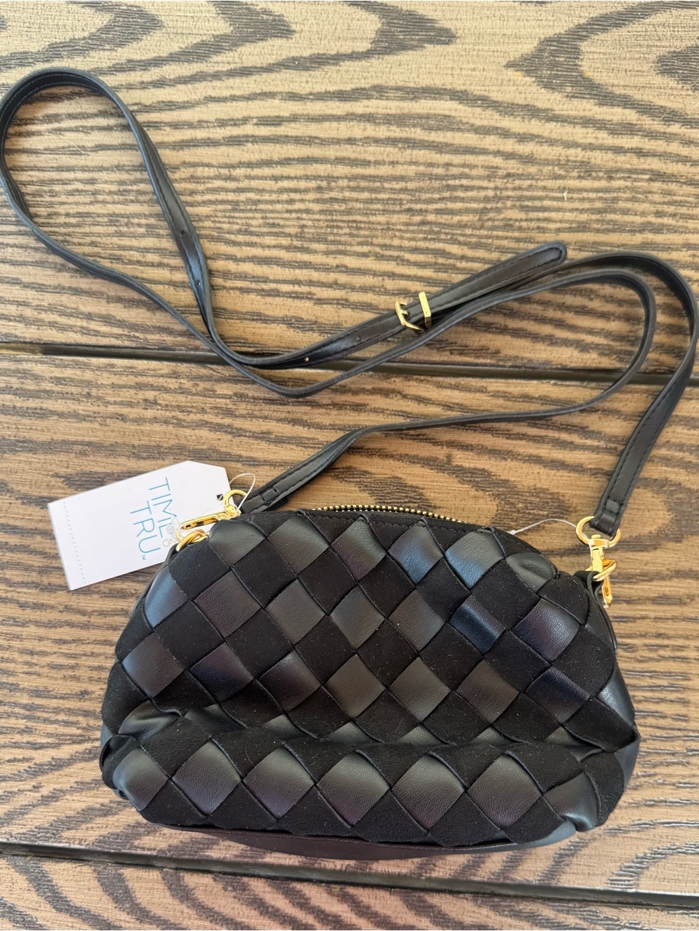 NWT Time and Tru Black Faux Leather & Suede Woven Camera Crossbody Bag